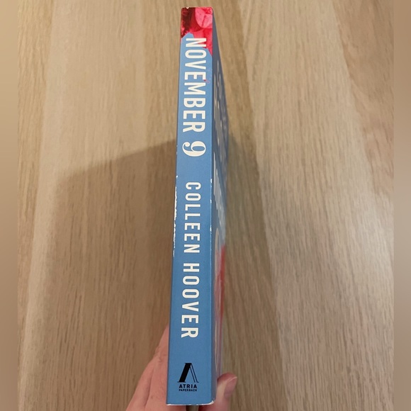 Colleen Hoover’s November 9 - Picture 3 of 4